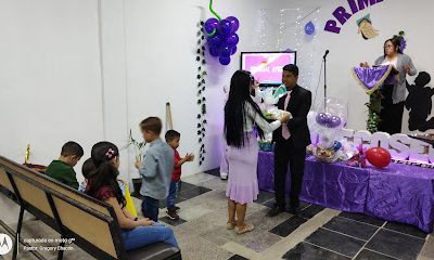 Iglesia Centro Misionero La Mano de Dios-Colombia