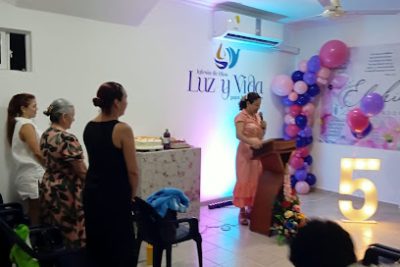 Iglesia de Dios Luz y Vida Para Las Naciones