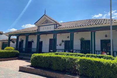 casa cural parroquia Nuestra Señora del Transito tocancipa