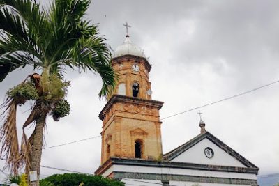 Iglesia San Francisco De Asís - Iquira Huila