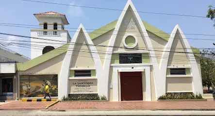 PARROQUIA SANTÍSIMA TRINIDAD