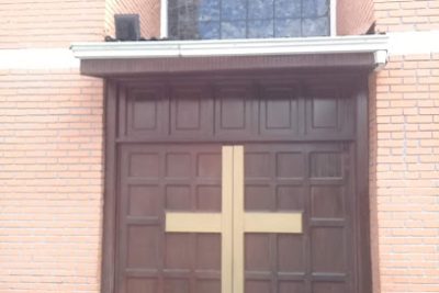 Parroquia Maria Reina El jardin