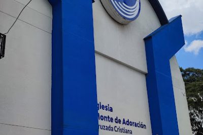 Iglesia Monte De Adoracion Cruzada Cristiana