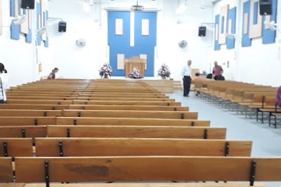 Iglesia de Dios Ministerial de Jesucristo Internacional - El Jardín