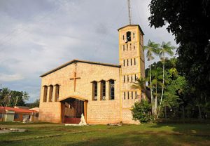 Catedral Inmaculada de Mitú