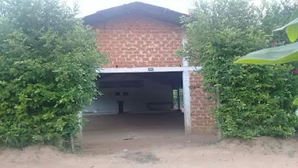 Iglesia misionera de restauracion fuentes de agua sobre la roca