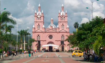 Basílica Menor Señor de Los Milagros
