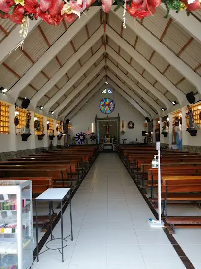 Parroquia La Santísima Trinidad (La Cabaña)